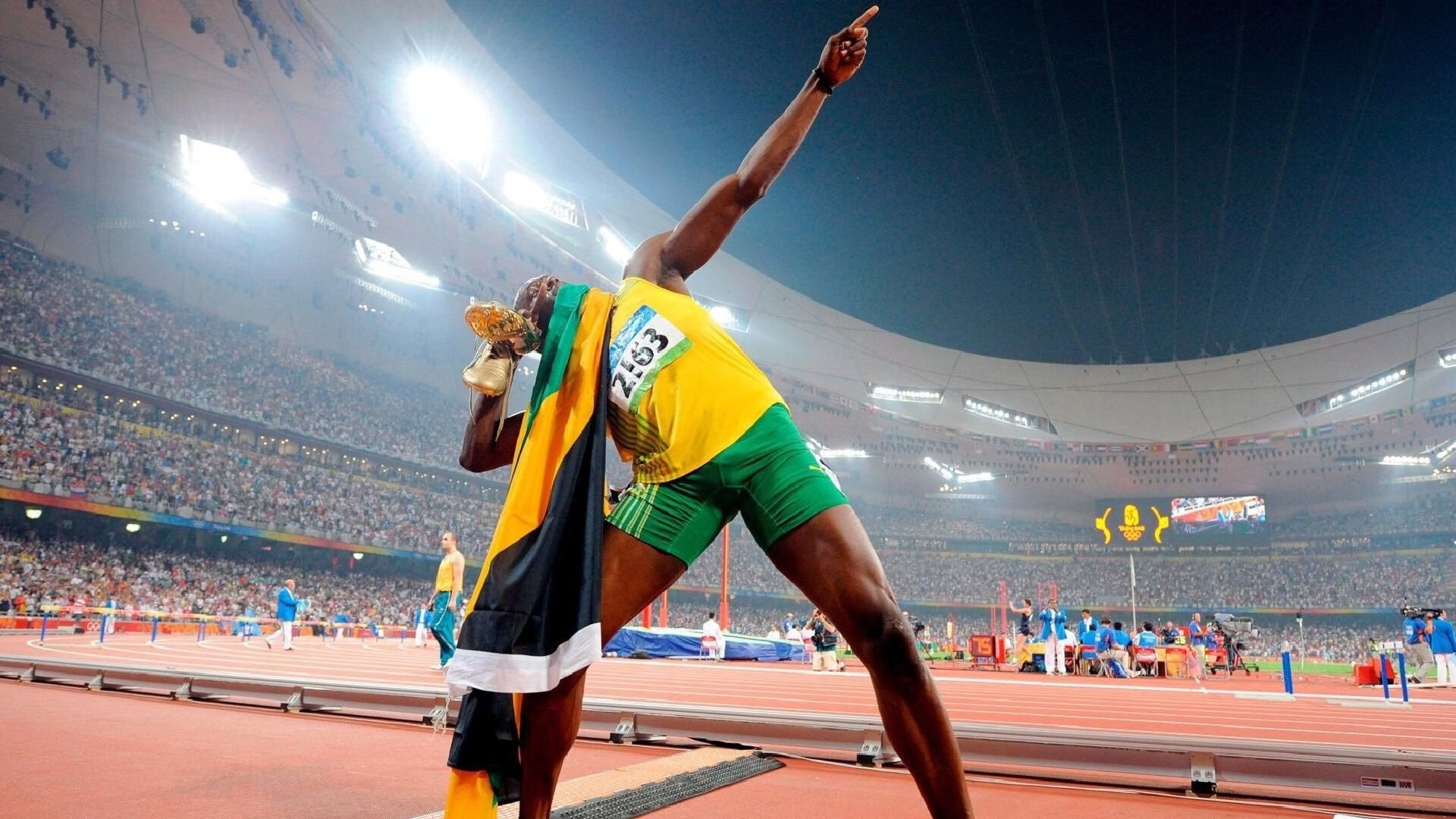 双加时鏖战!传奇之夜诞生新纪录,球迷直呼过瘾